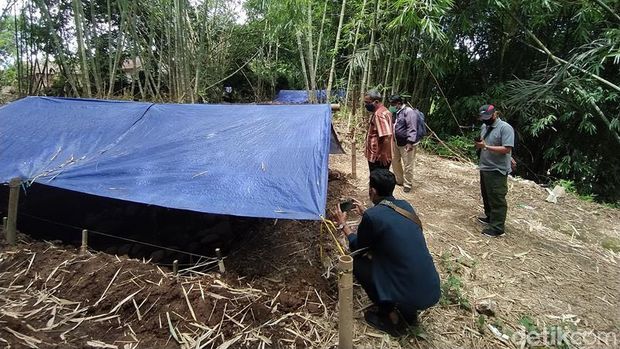Penemuan Struktur Kuno Dekat Candi Pawon