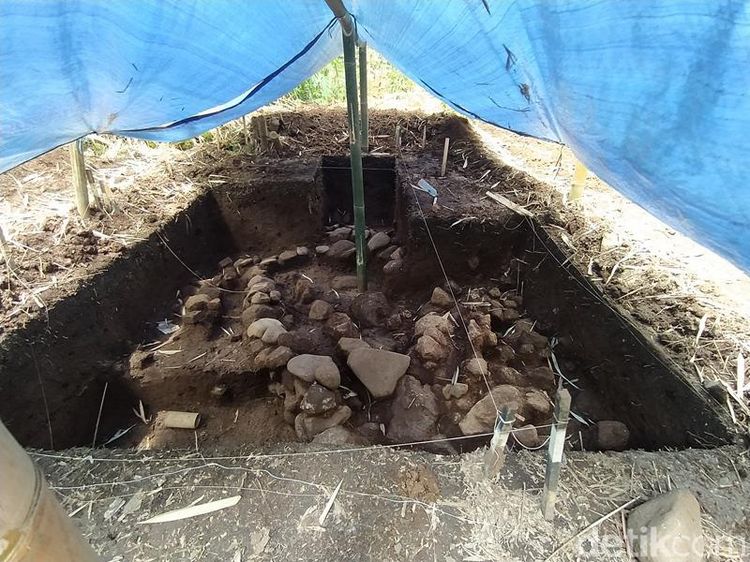 Foto: Struktur Kuno Misterius Ditemukan di Dekat Candi Pawon