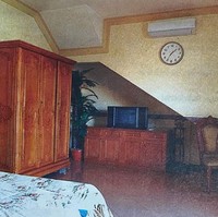 Tempat tinggal ini jadi rumah peristirahatan di kala mudik kampung dan ketemu saudara-saudara ngumpul, terang Inul. Foto: Instagram/@inul.d