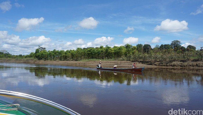 Wisata Susur Sungai Kapuas