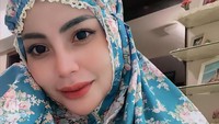 Erni Tisya merupakan model seksi yang punya ratusan ribu followers di Instagram. Salah satunya menyebut Erni Tisya calon bidadari surga. (Foto: dok. Instagram @erni_tisya)
