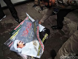 Drama FPI Dibubarkan Berujung Blokir Medsos