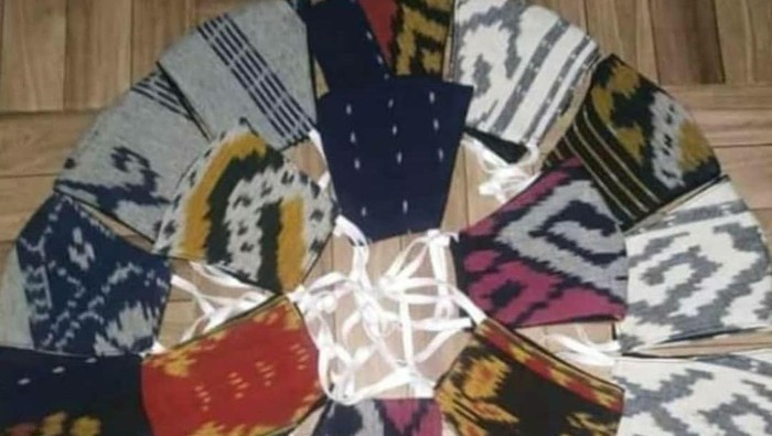 Aneka produk dari kain tenun