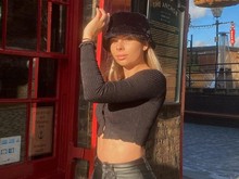 7 Potret Petenis Muda yang Jual Foto Seksi Demi Tunjang Karier Olahraga