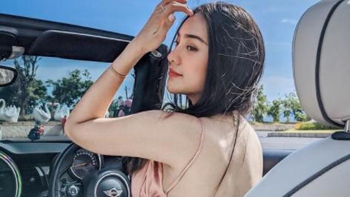 Anya Geraldine
