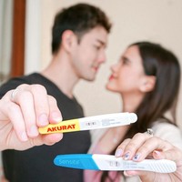 Audi Marissa saat ini tengah mangandung anak dari Anthony Xie. Kabar bahagianya tersebut, dibagikan Audi dan Anthony pada bulan November dengan memperlihatkan hasil test pack di Instagramnya.  Foto: dok. Instagram