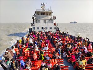 Ribuan Pengungsi Rohingya Kembali Direlokasi ke Pulau Terpencil