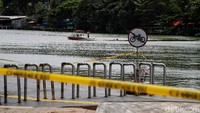 Seperti diketahui, sejumlah tempat publik di Ibu Kota Jakarta ditutup guna mengantisipasi terjadinya kerumuman yang dapat meningkatkan risiko penyebaran virus Corona pada malam tahun baru.