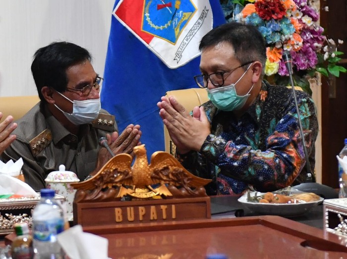 Bupati Bolaang Mongondow Timur (Boltim) Sehan Salim Landjar