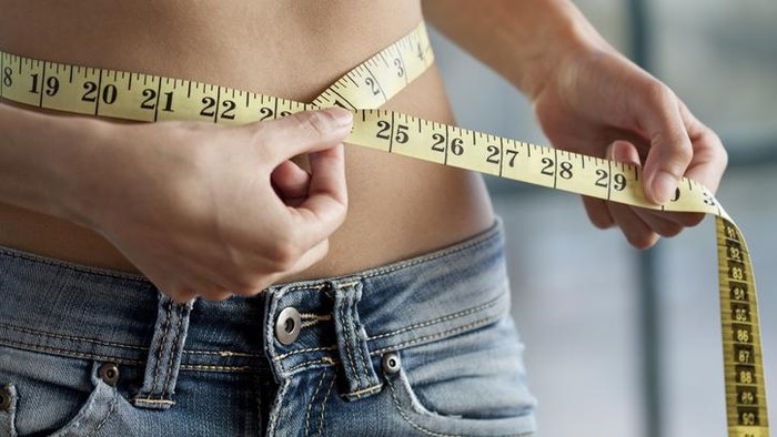 Cara Menurunkan Berat Badan Tanpa Harus Berhenti Makan, Simak Yuk!