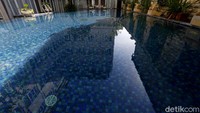 detikTravel melakukan Road Trip Jakarta-Bali dan menginap di beberapa hotel. Hotel selanjutnya yang jadi rekomendasi adalah Fashion Hotel Legian by Trans Hotel Group.