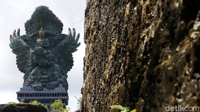 Kemegahan GWK di Masa Pandemi dan Libur Nataru