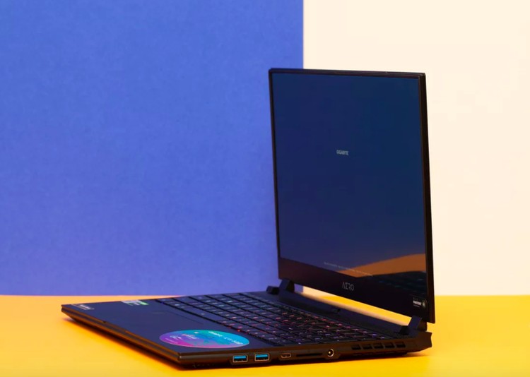 Laptop Terbaik Dunia Tahun 2020 Versi The Verge