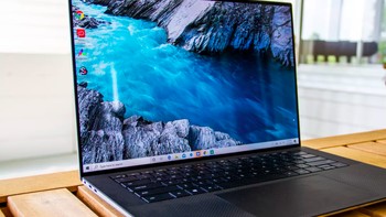 Dell XPS 15 jadi laptop terbaik 2020 untuk kelas video editing. Laptop ini pakai Core i7, GPU Nvidia’s GTX 1650 Ti dan touchscreen. Adobe Premiere lancar jaya di laptop ini. Harganya USD 1.150 (The Verge)