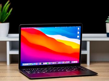 14 Laptop Terbaik di Dunia Tahun 2020