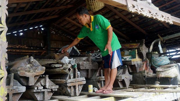 Inilah potret Rumah Mayat (Kulambu) warisan dari nenek moyang Dayak Taman akan pemakaman bagi yang ditradisikan di sisi sungai Menawik, Kapuas Hulu.