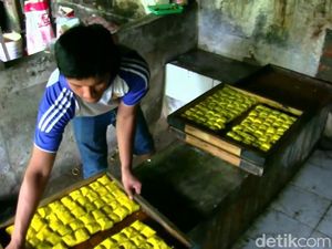 Harga Kedelai Menggila, Perajin Tahu di Purwakarta Terancam Gulung Tikar