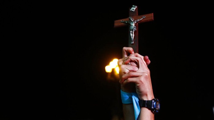 Pro-Kontra Argentina Legalkan Aborsi Argentina akhirnya memilih untuk mengesahkan RUU yang melegalkan aborsi meskipun ada keberatan dari berbagai pihak.
