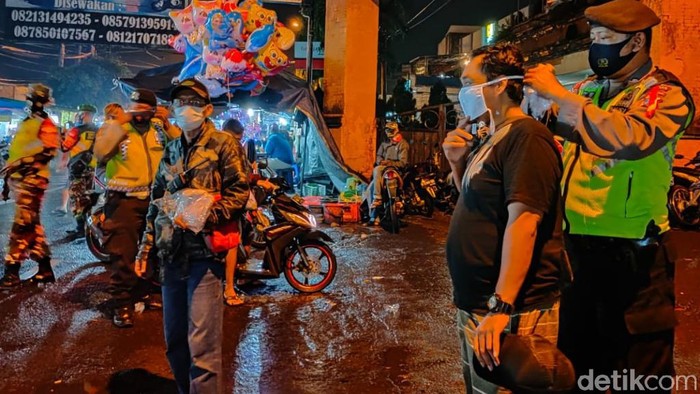 razia masker di pasuruan