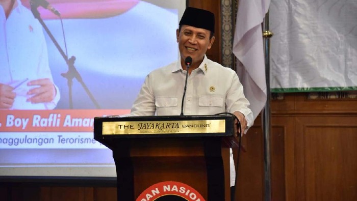 Sarasehan untuk Cegah Radikalisme dan Terorisme Fatayat NU Jabar gelar sarasehan kebangsaan yang menghadirkan Kepala BNPT, Komjen Pol Dr. Boy Rafli Amar. Acara ini untuk pencegahan radikalisme dan terorisme.