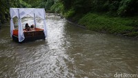 Singgah di Sthala, a Tribute Portfolio Hotel, Ubud Bali. Hotel kamu tak hanya bisa merasakan pengalaman menginap yang nyaman dikelilingi pemandang asri dan aliran sungai. Selain itu kamu juga bisa menikmati rafting brunch yang unik dan satu-satunya di Bali.