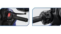 Aroma motor sport semakin kental di Yamaha MX King 155 VVA. Motor bebek ini sekarang sudah memiliki fitur sakelar penghenti mesin (engine cut off), yang berguna mematikan mesin dalam keadaan darurat tanpa harus menggunakan kunci kontak. Selain itu, di setang kiri juga sudah terdapat tombol lampu jauh (pass beam). Foto: Yamaha Vietnam
