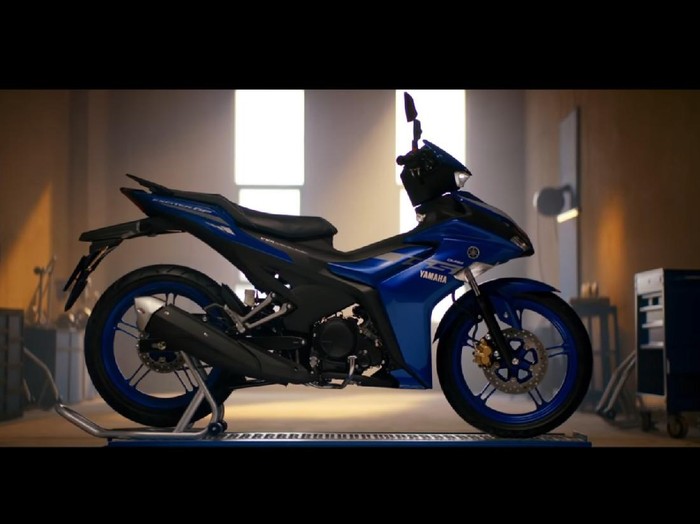 Yamaha MX King 155 VVA Yamaha MX King 155 VVA