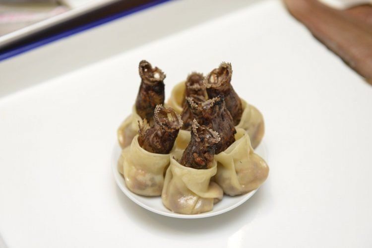 Dumpling Ikan Alien, Kuliner Eksotis yang Tampilannya Bikin Ngeri!