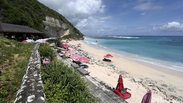 Pantai Pandawa tak lepas dari daftar destinasi favorit di Bali. Bagaimana keadaannya di tengah pandemi?