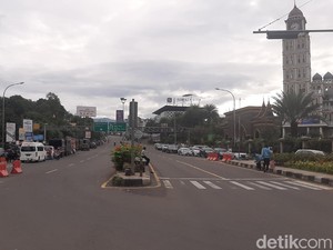 Jelang Tahun Baru, Arus Lalin di Puncak Bogor Masih Sepi Pagi Ini