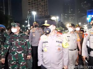 Kapolda-Wagub DKI Pantau HI di Malam Tahun Baru, Pastikan Warga Tak Berkerumun