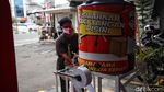 Kesibukan Pelayanan Logistik di Akhir Tahun