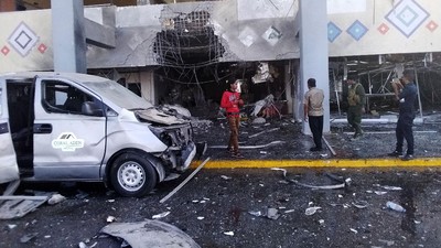 Kondisi Bandara Yaman Usai Ledakan