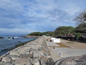 Wisata Pantai Dibatasi, Warga di Luar Banten Dilarang ke Anyer-Carita