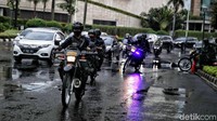 Sejumlah jalan protokol juga disisir Brimob.