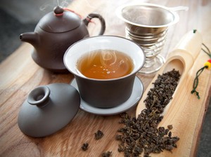 10 Manfaat Minum Teh Tawar untuk Kesehatan