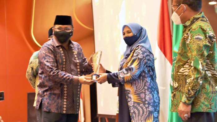 Uin raih tiga penghargaan ADIKTIS 2020 Kemenag (Foto: Hermanudin/situs uinjkt.ac.id)