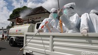 Menggunakan tangki gunner dan mobil pikap spraying 2 tandon, penyemprotan disinfektan jelang tahun tersebut akan menyasar kawasan yang sering menjadi titik kumpul masyarakat.