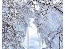 Bbrrr! Suhu Dingin Rusia Capai Minus 50 Derajat, Begini Potret Bekunya