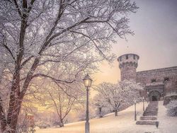 Bbrrr! Suhu Dingin Rusia Capai Minus 50 Derajat, Begini Potret Bekunya