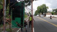 Kabid Humas Polda DIY Kombes Yuliyanto menjelaskan ada tiga titik yang menjadi lokasi penertiban atribut FPI di Kapanewon Gamping. Istimewa/Dok. Polda DIY.
