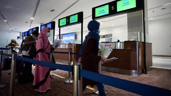 Peraturan Penutupan WNA ke Indonesia Berlaku Hari Ini, Pelaksanaan di Bandara Soekarno-Hatta Lancar