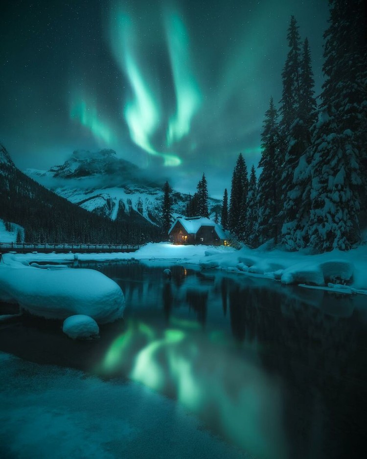 Pesona Aurora yang Segarkan Mata Alam adalah tempat yang indah dan selalu menyenangkan untuk melihat beberapa hal yang menakjubkan.