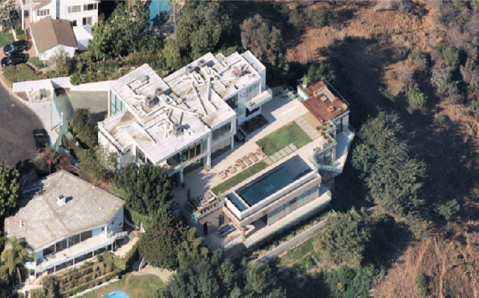 Rumah mewah Elon Musk