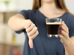 3 Cara Mudah Berhenti Minum Kopi untuk Kamu yang Kecanduan