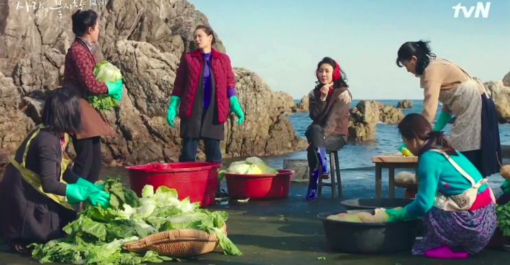 Di 'Crash Landing on You', Ini 7 Makanan Favorit Son Ye Jin dan Hyun Bin