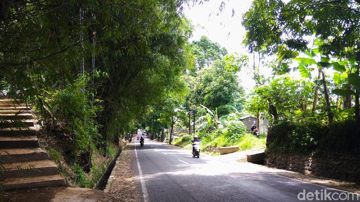 Jalan Kolonel Masturi Cimahi