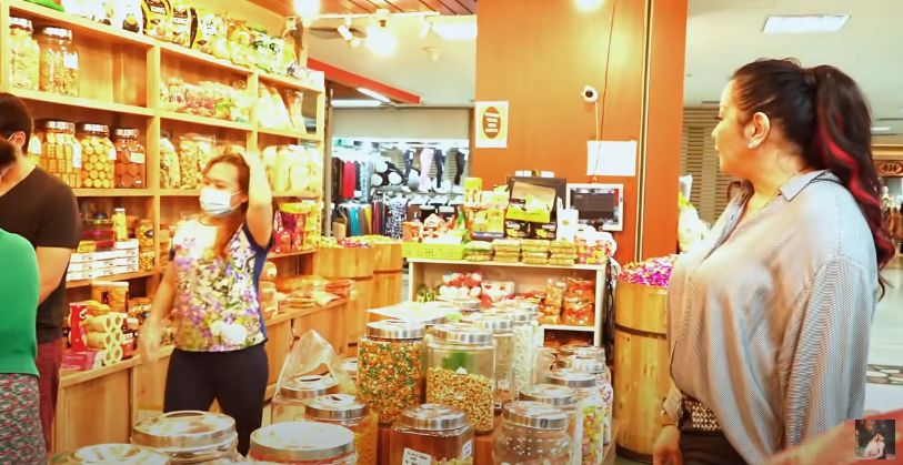Dikenal Glamour, Jennifer Jill Habiskan Rp 4 Juta buat Beli Keripik