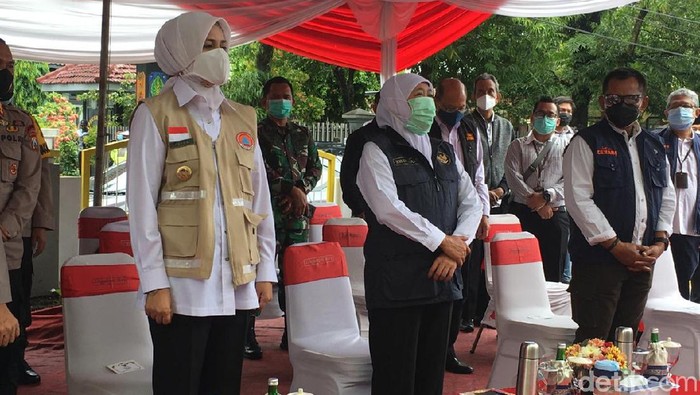Khofifah Resmikan RS Rujukan COVID-19 di Jember Didampingi Bupati Faida