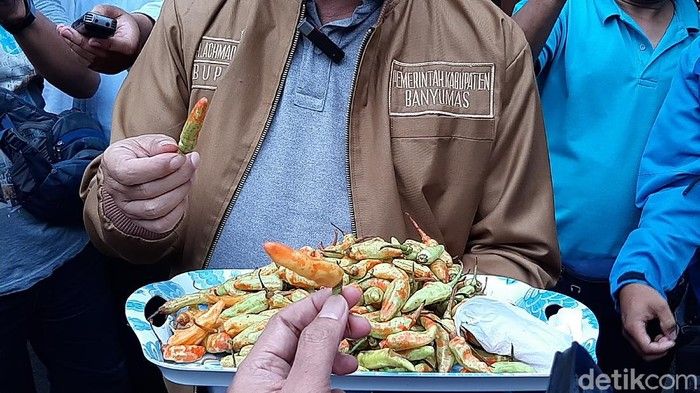 Cabe Rawit hingga Daging Ayam Diberi Bahan Pewarna Berbahaya